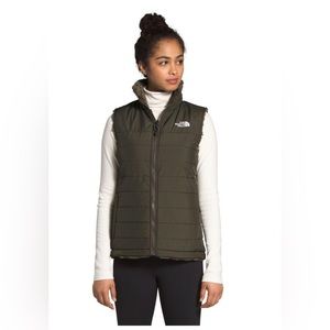 The North Face Reversible Vest in New Taupe Green NWT
